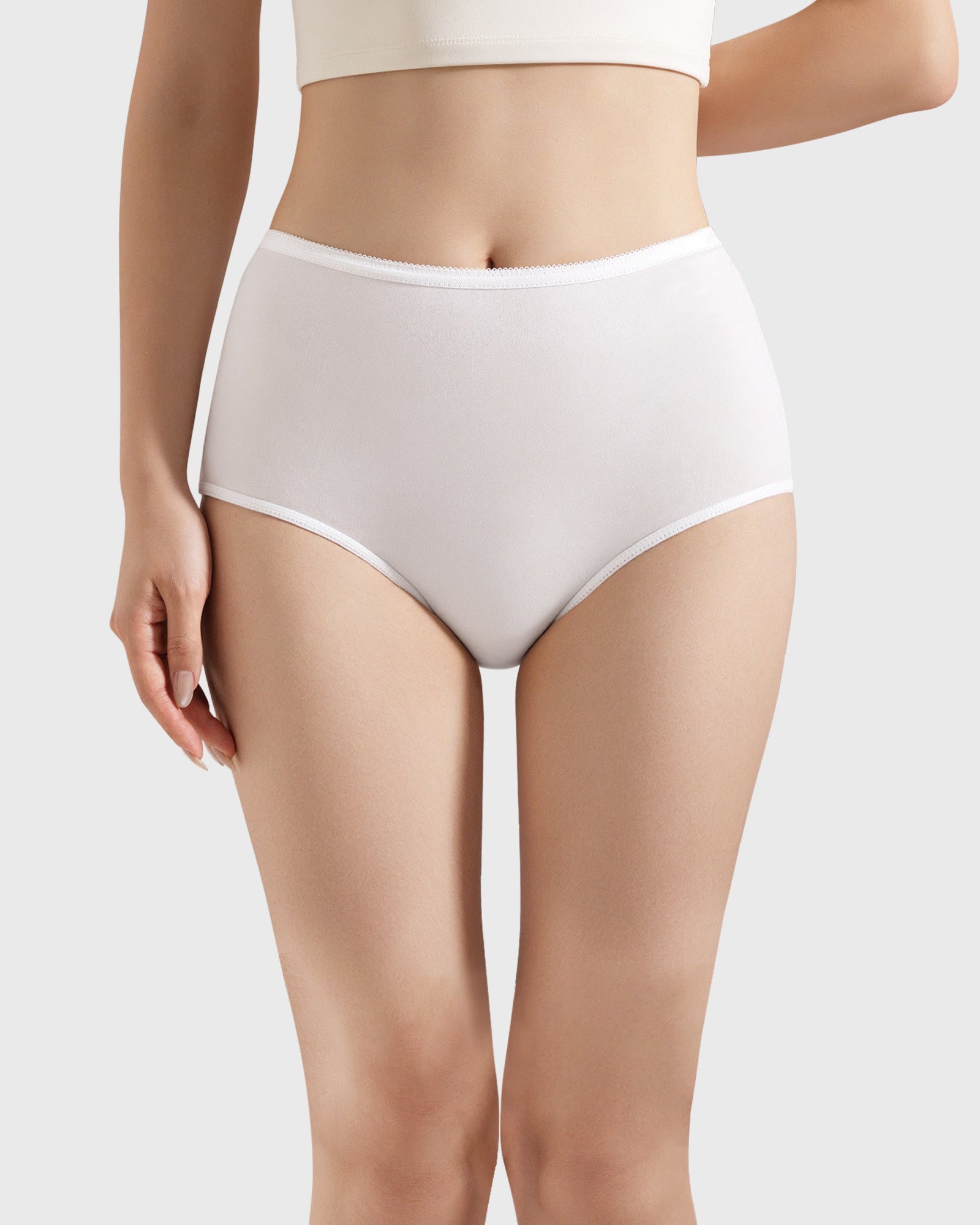 Sterilized Cotton High-Rise Disposable Briefs (4 Pack)